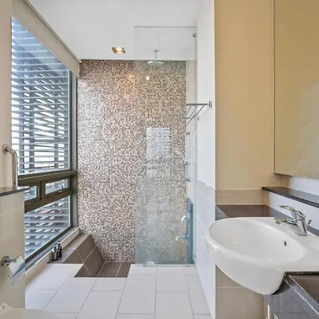 Greystone Swiss Garden Residence Kuala Lumpur Bagian luar foto