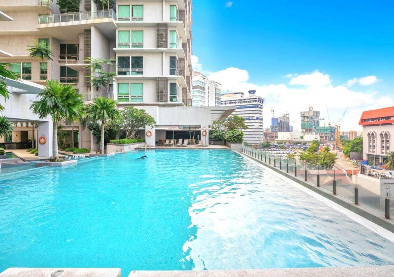 Apartemen Greystone Swiss Garden