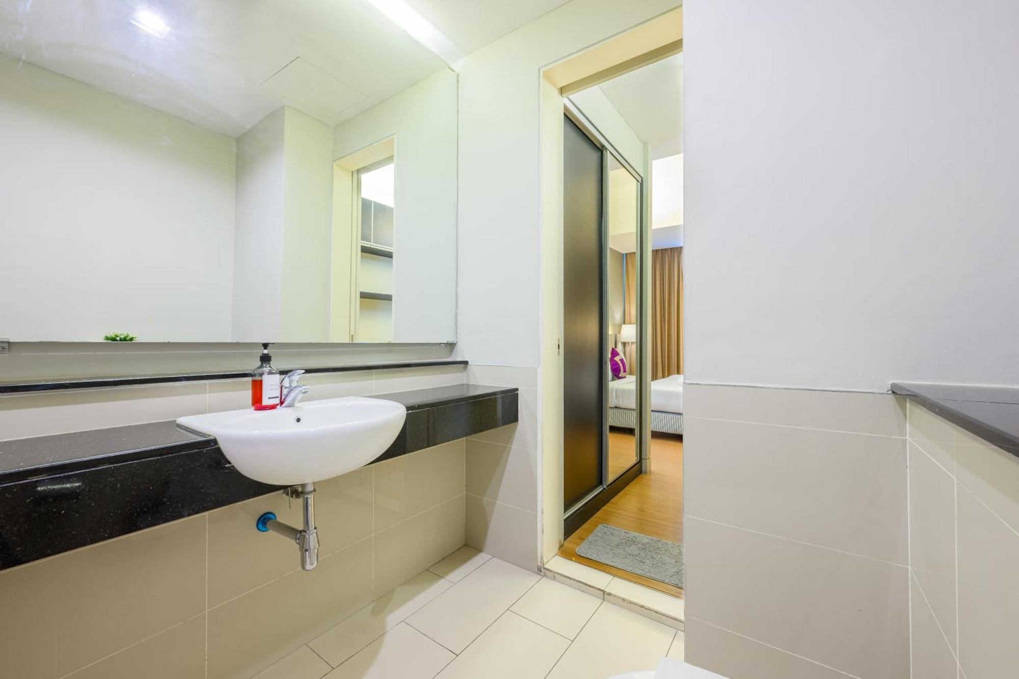 Greystone Swiss Garden Apartemen